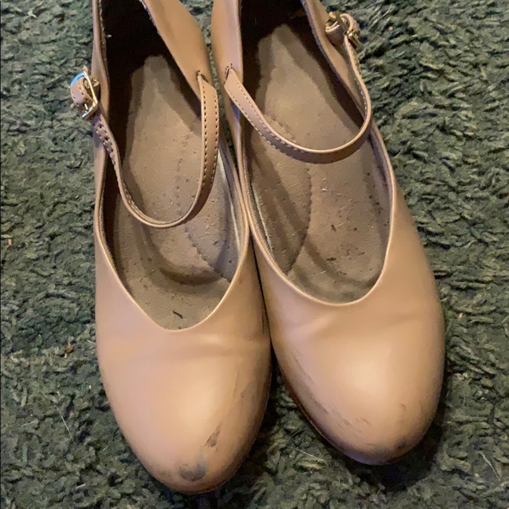 Character shoes